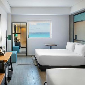 Aloft Partial View Guest room 2 Queen Complimentary open bar